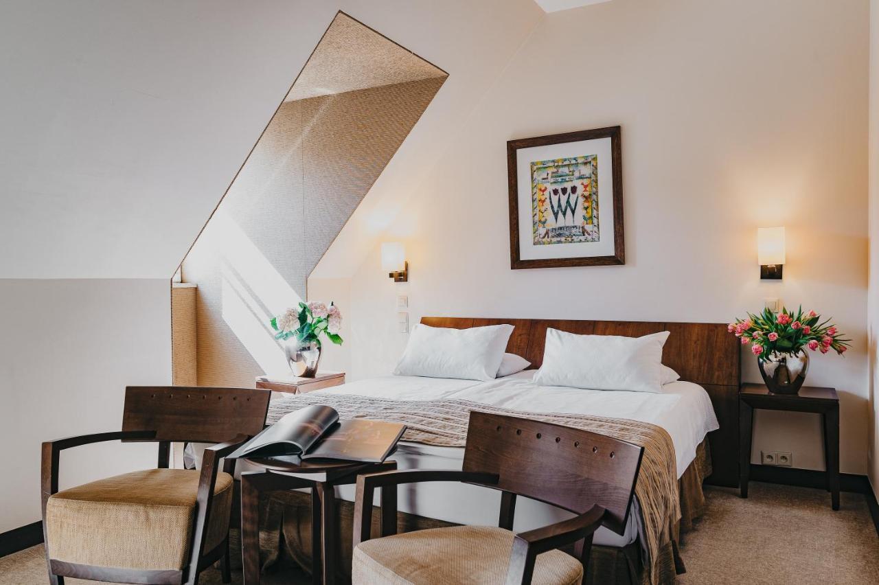 Classic Twin Room,1403778083:JPEG