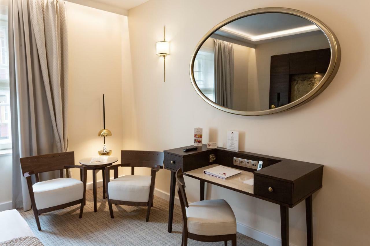 Superior Double Room,1277152816:JPEG