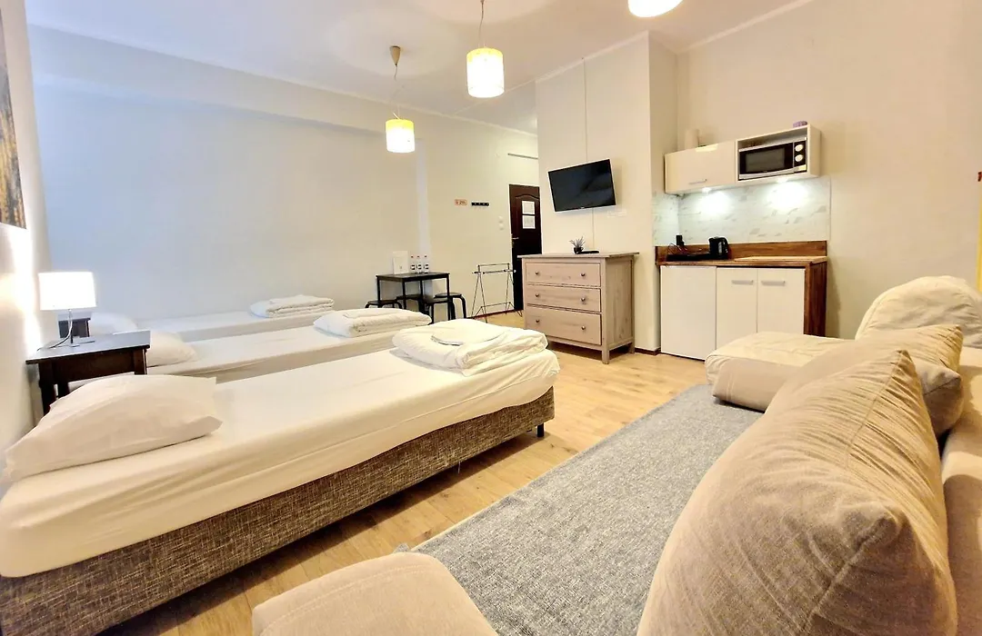 Hostel Helvetia - Private Rooms in City Center-1